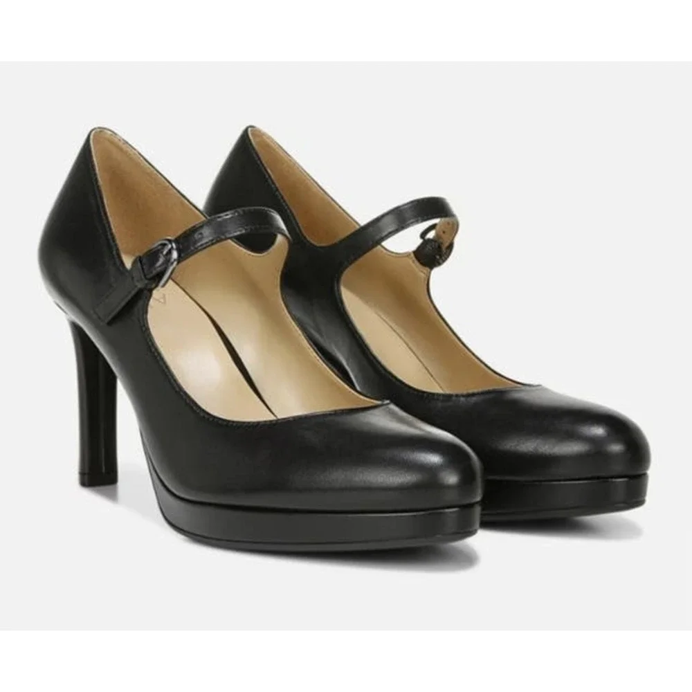 Naturalizer Black Leather Mary Jane Heels